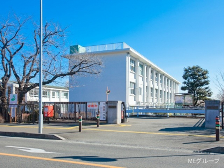 周辺環境　中学校 1360m 座間市立座間中学校