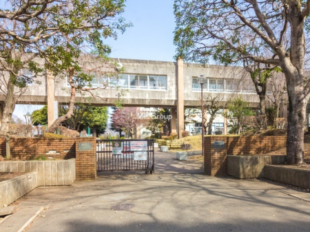 周辺環境　中学校 950m 相模原市立上溝中学校