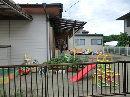 周辺環境　幼稚園・保育園 138m どんぐりこども園