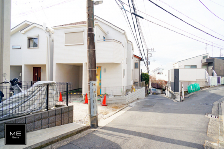 現地外観写真　外観■この道を歩けば、毎日が少し特別になる