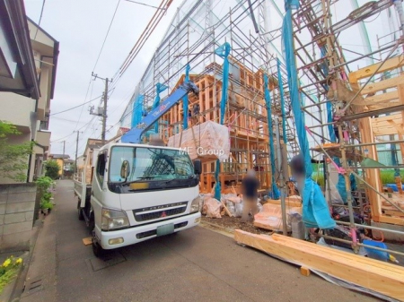 現地外観写真　陽当たり良好の住まいから始まる健康な生活  