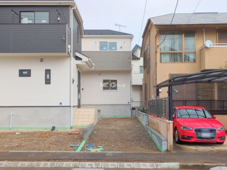 現地外観写真　外観■家族みんなが笑顔で過ごせる、安心感のある住まい