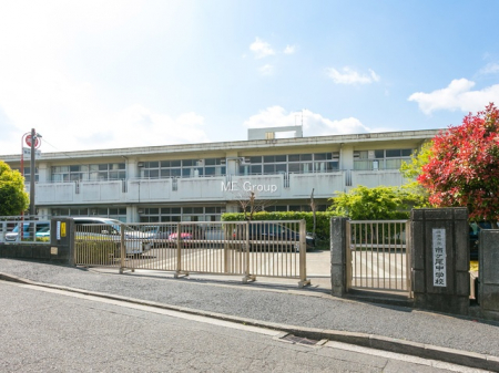 周辺環境　中学校 650m 横浜市立市ケ尾中学校