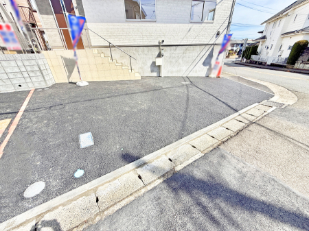 　外観■自宅にカースペースがあると助かります