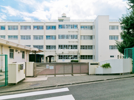 周辺環境　中学校 1000m 横浜市立南希望が丘中学校