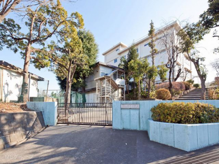 周辺環境　中学校 850m 川崎市立菅生中学校