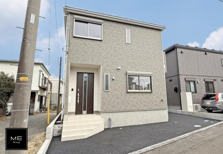現地外観写真　落ち着いたお洒落な外観