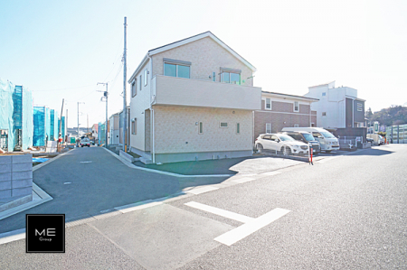 現地外観写真　優雅なラインが、毎日を引き立てます