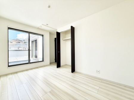 その他内観　内装■落ち着いた色合いのお部屋で穏やかな時間を楽しめます