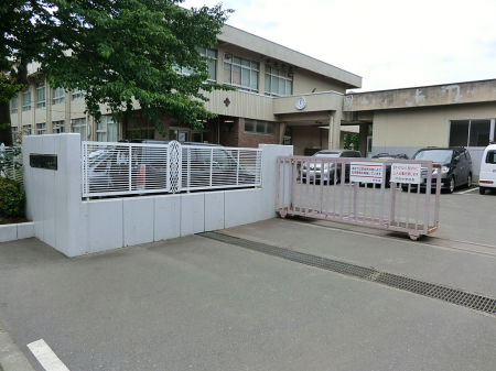 周辺環境　中学校 1100m 相模原市立中央中学校