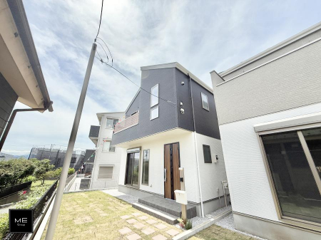 現地外観写真　近隣に生活施設充実！便利な住環境  