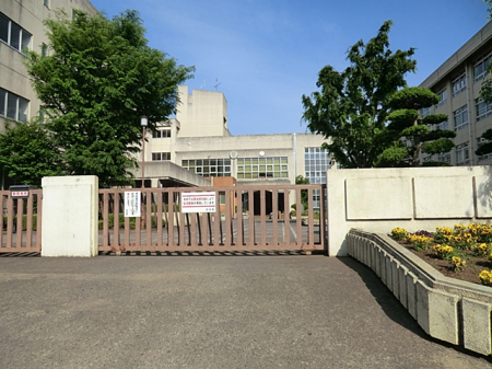 周辺環境　中学校 1600m 相模原市立内出中学校-1670m