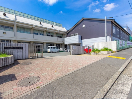 周辺環境　中学校 1500m 横浜市立緑が丘中学校
