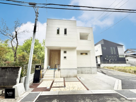 現地外観写真　家族とのお出かけが楽しくなる環境です