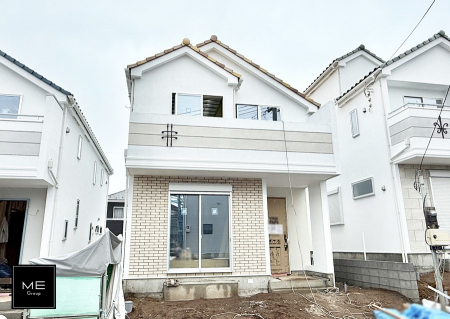 現地外観写真　閑静な住宅街に誕生した新築一戸建て住宅です！  