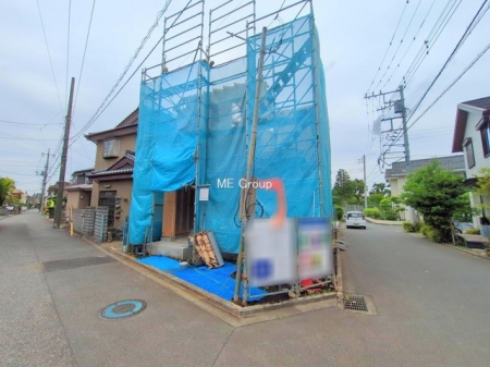 現地外観写真　小・中学校至近でお子様の通学も安心です  