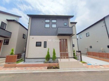 現地外観写真　外観■家族みんなが笑顔で過ごせる、安心感のある住まい