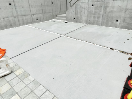 　外観■カースペース有