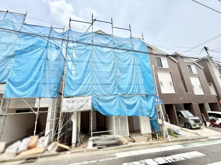 現地外観写真　外観■家族みんなが笑顔で過ごせる、安心感のある住まい