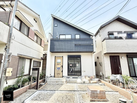 現地外観写真　外観■暮らしを彩る充実した設備仕様が備わった住まい